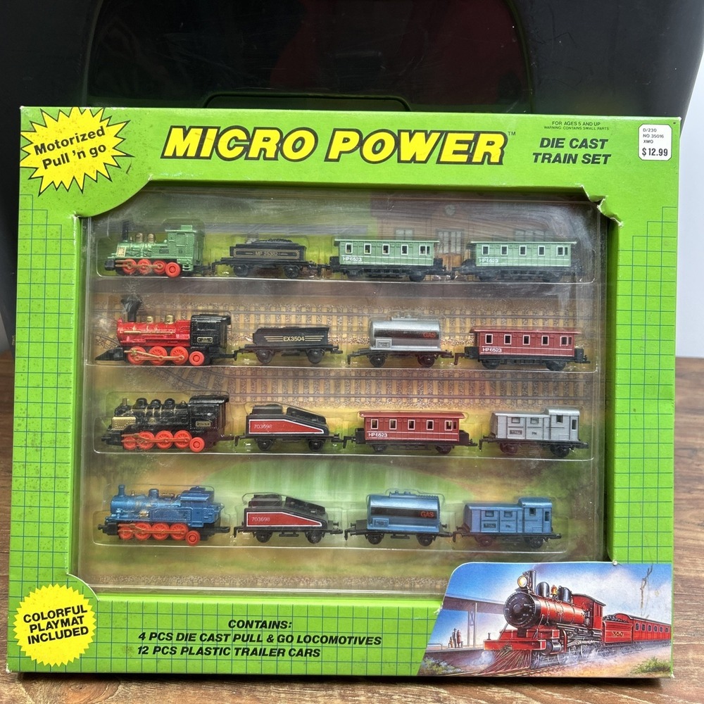 VINTAGE Micro Power Diecast Train Set Playmat 16 Pieces Pull n' Go NEW